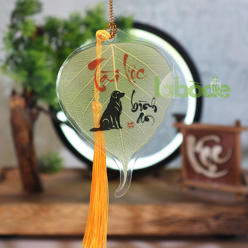 Lá bồ đề tuổi Tuất, con chó