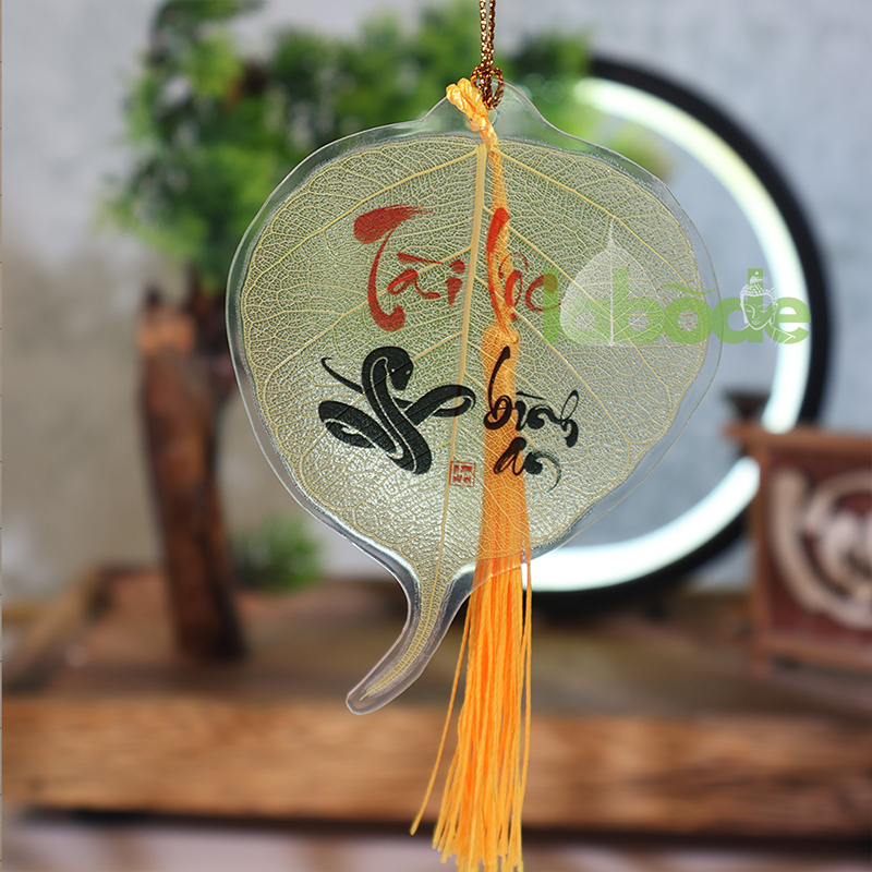 Lá bồ đề tuổi Tỵ con Rắn