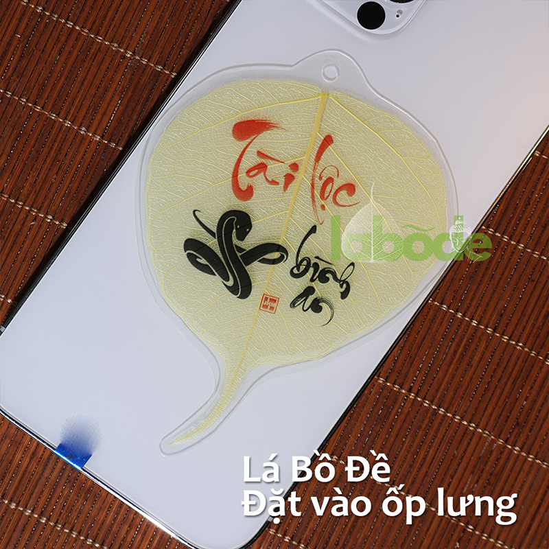 lá bồ đề tuổi tỵ, con rắn
