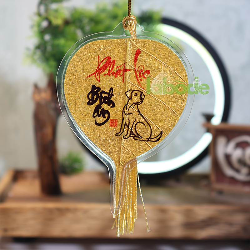 Lá bồ đề tuổi Tuất, con chó