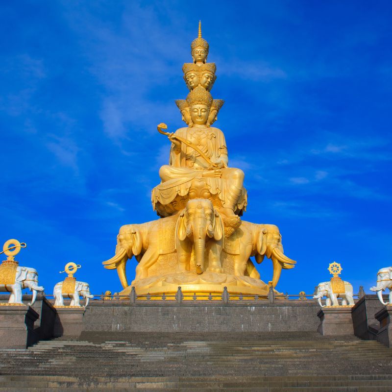 phật bản mệnh tuổi sửu hư không tạng bồ tát